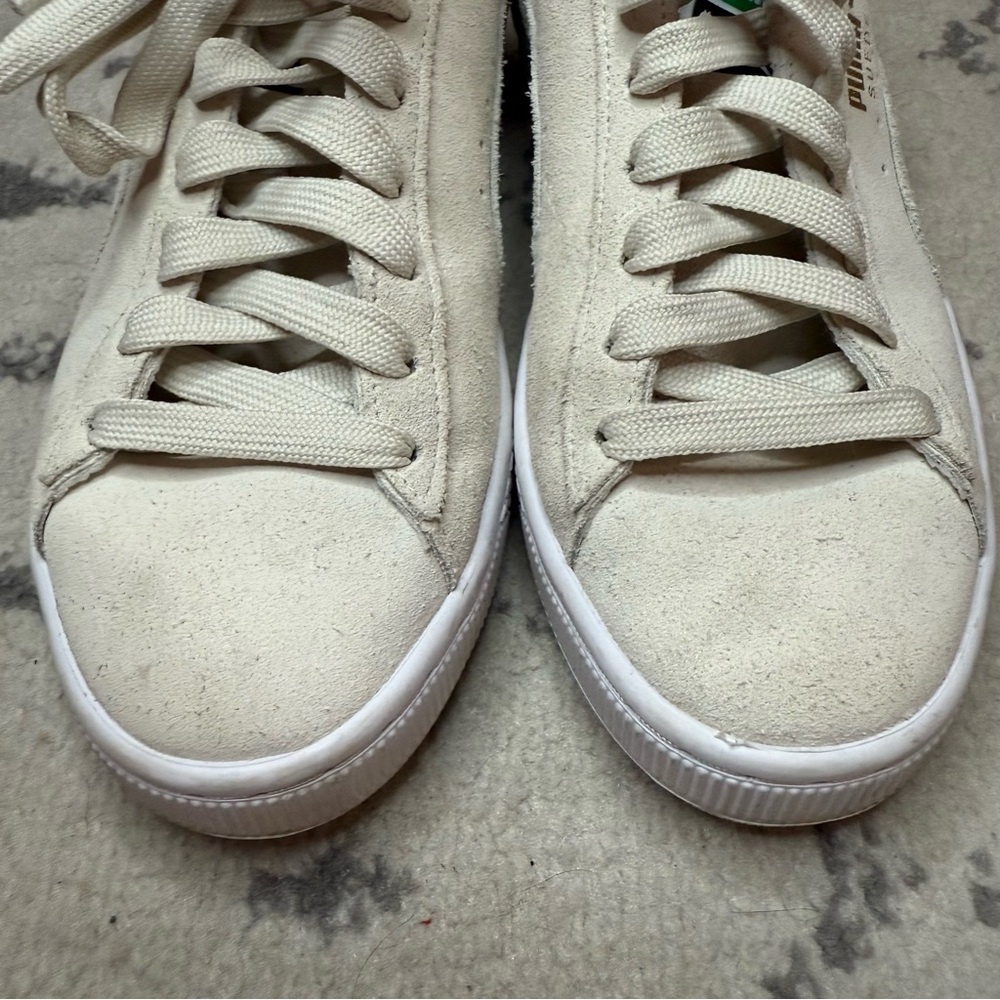 PUMA Suede Leather Classic Low Top Lace Up Sneakers - Picture 3 of 8